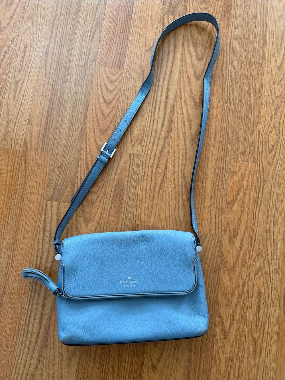 kate spade light blue pebbled leather crossbody